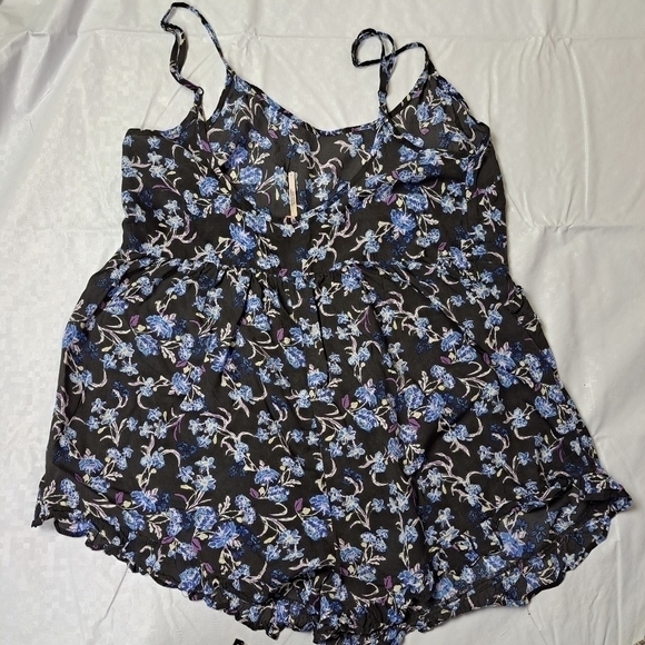 FREE People Floral Strappy Romper - Picture 5 of 9